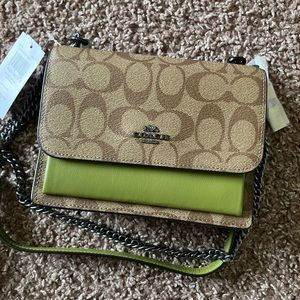 New with tag Coach mini Klare crossbody in signature canvas shoulder